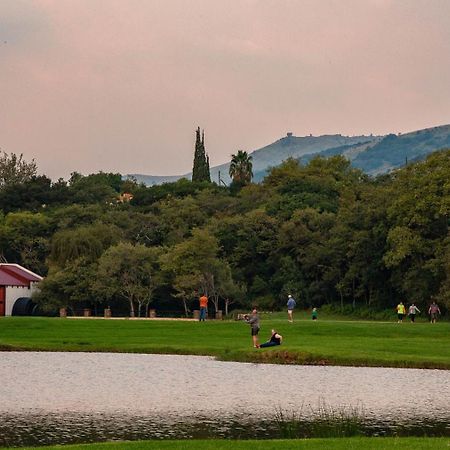 Valley Of The Rainbow Fly Fishing Estate Dullstroom Bagian luar foto