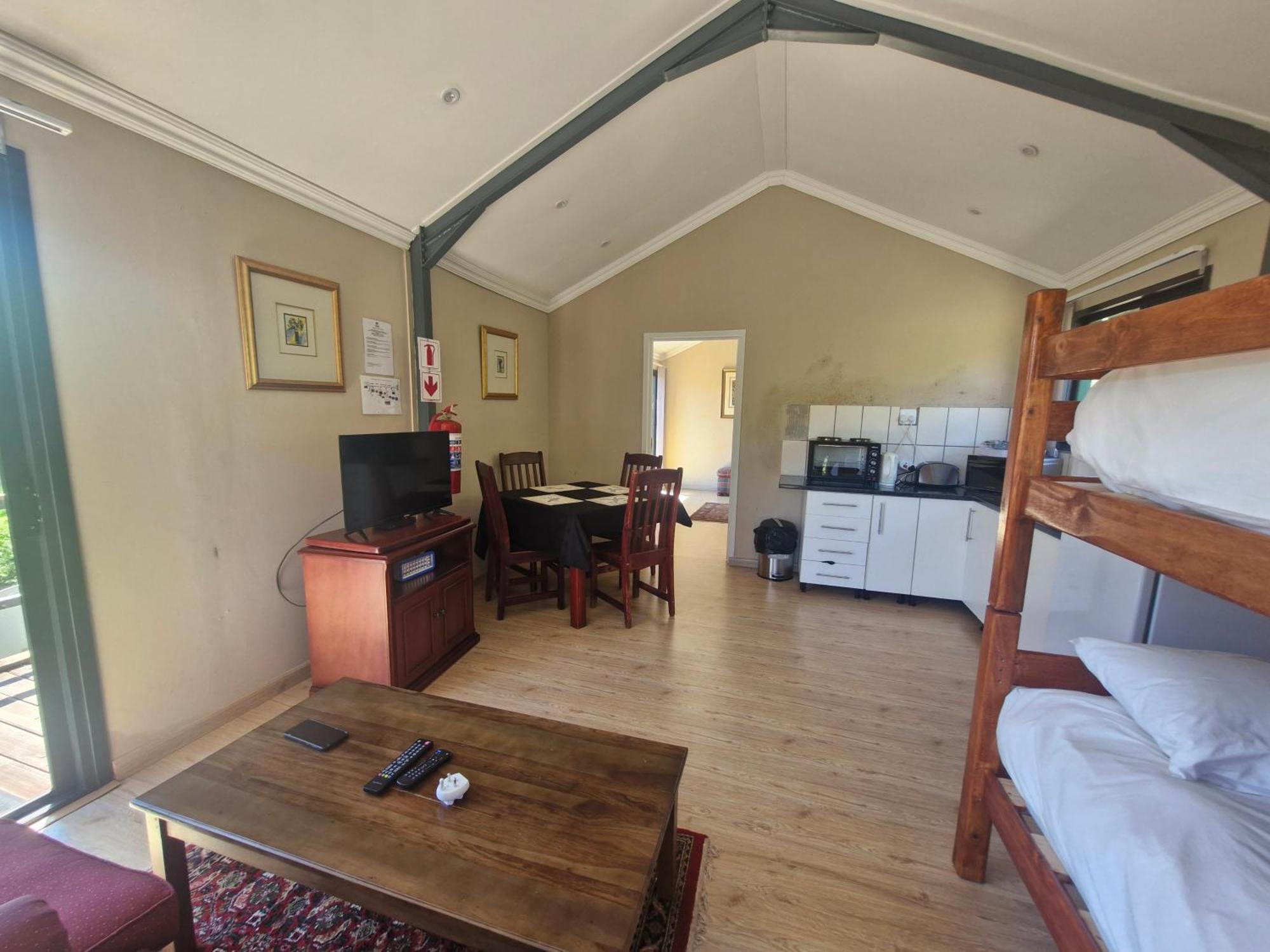 Valley Of The Rainbow Fly Fishing Estate Dullstroom Ruang foto