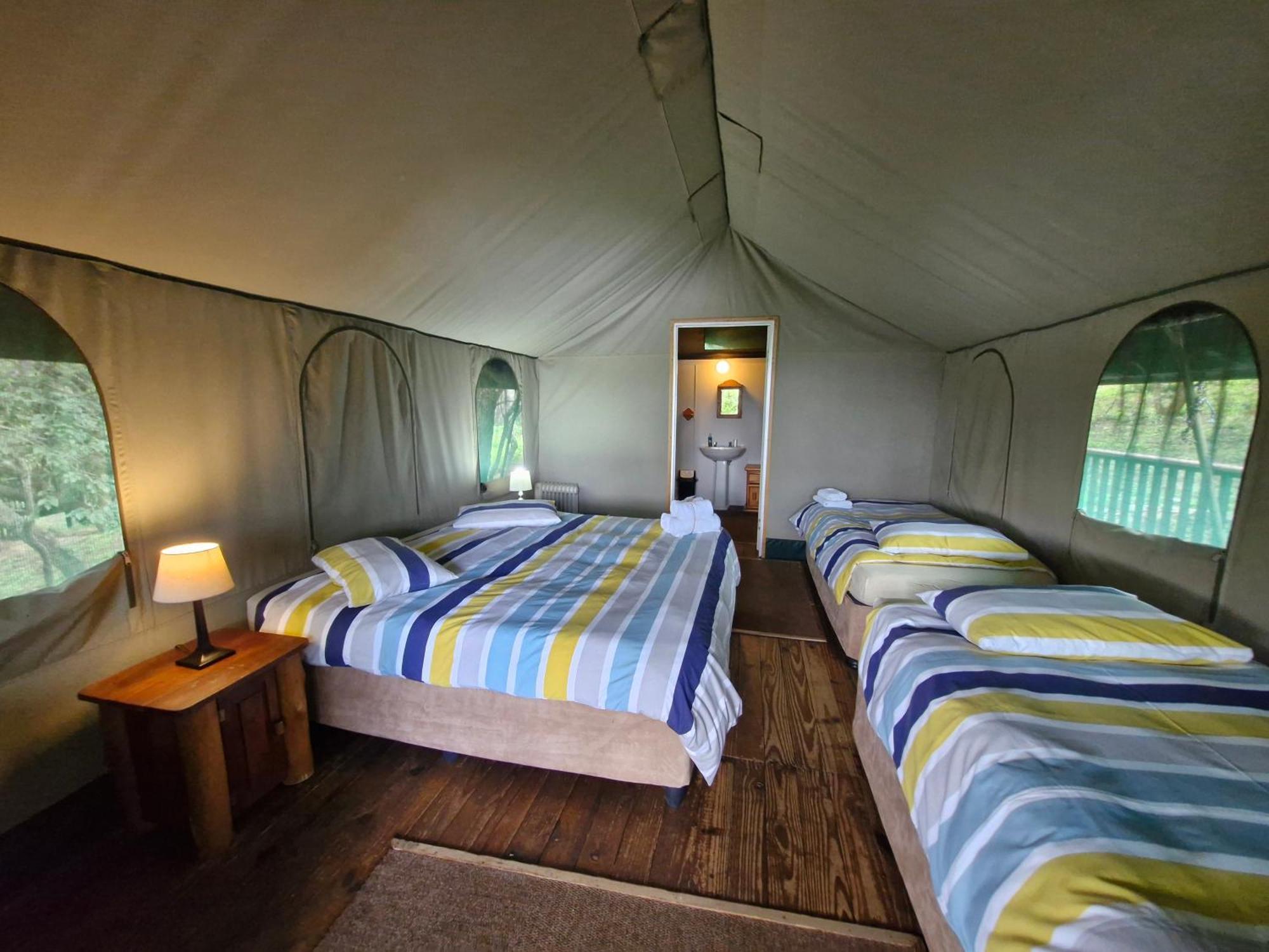 Valley Of The Rainbow Fly Fishing Estate Dullstroom Ruang foto