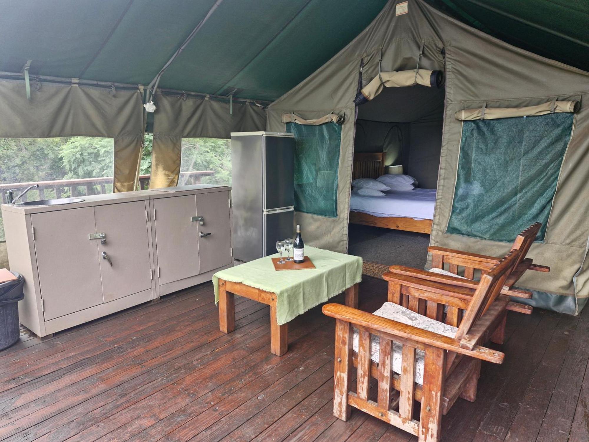 Valley Of The Rainbow Fly Fishing Estate Dullstroom Ruang foto