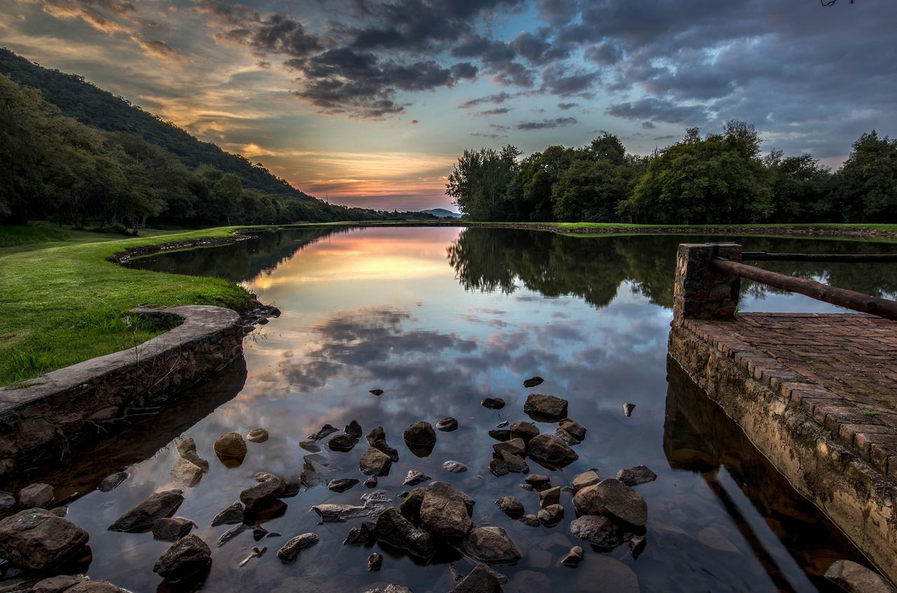 Valley Of The Rainbow Fly Fishing Estate Dullstroom Bagian luar foto