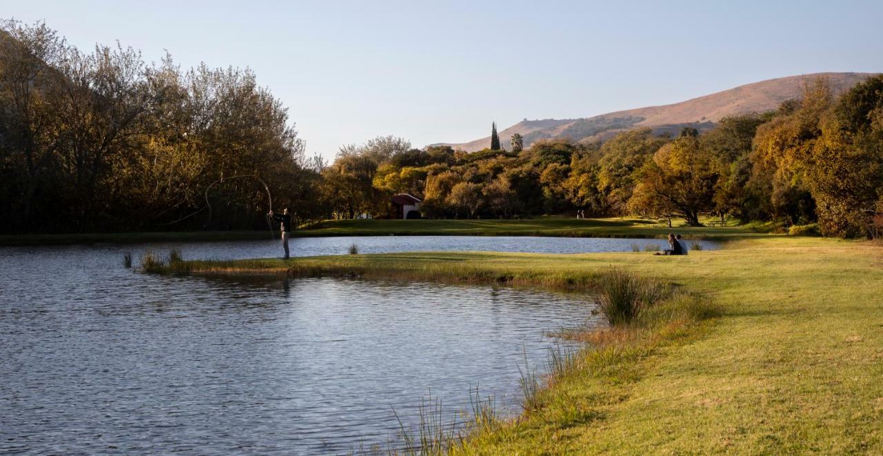 Valley Of The Rainbow Fly Fishing Estate Dullstroom Bagian luar foto